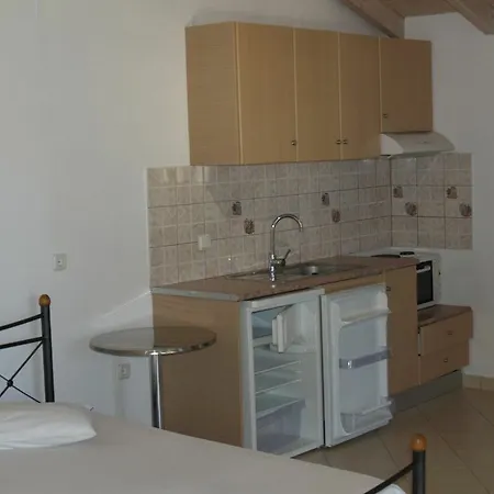 Aparthotel Rania 3*